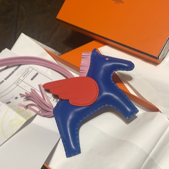 Hermes Accessoire De Sac Rodeo MM Pegase Pegasus Agneau Milo/Veau Swift BLUE New - Picture 3 of 8